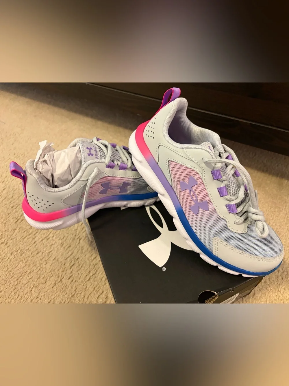👟 BRAND NEW Under Armour Girls’ Sneakers – 4.5Y Wide (2E) 💜🩷